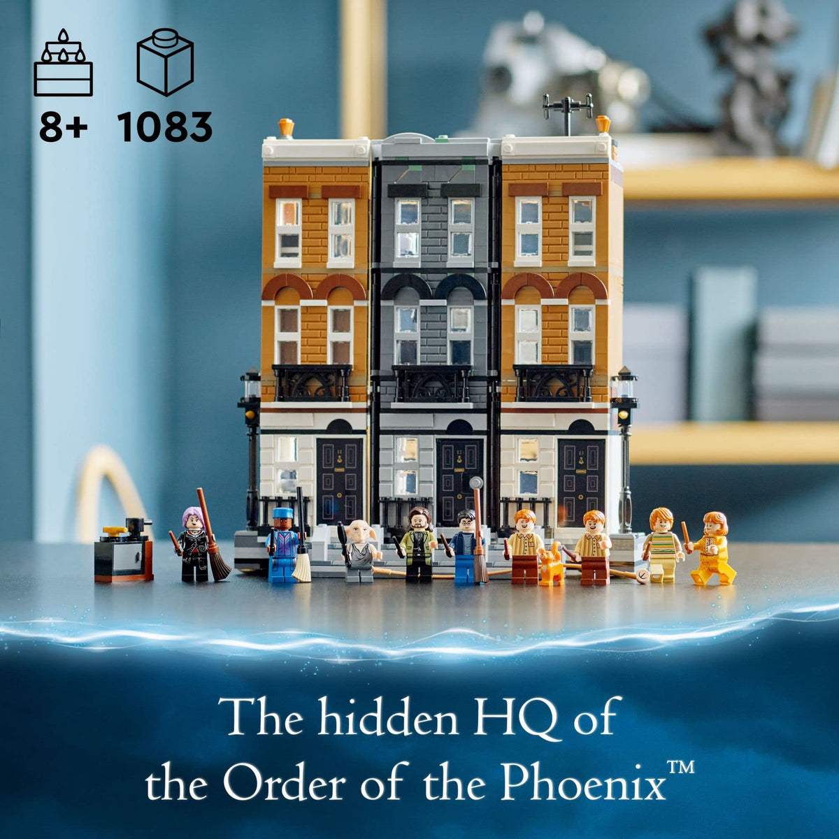 Building Set with 9 Minifigures J3073